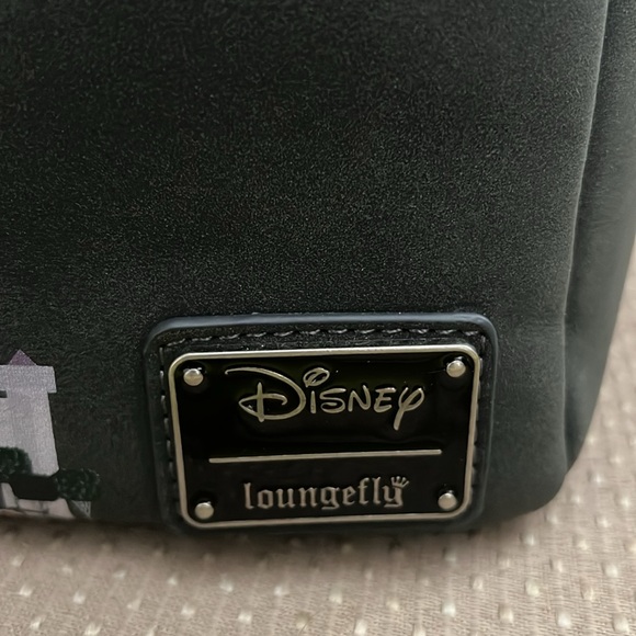 Disney Loungefly Sleeping Beauty backpack - Picture 3 of 6